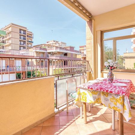 Gorgeous Apartment In Ladispoli Rm With Wifi Bagian luar foto
