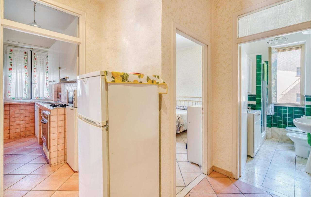 Gorgeous Apartment In Ladispoli Rm With Wifi Bagian luar foto