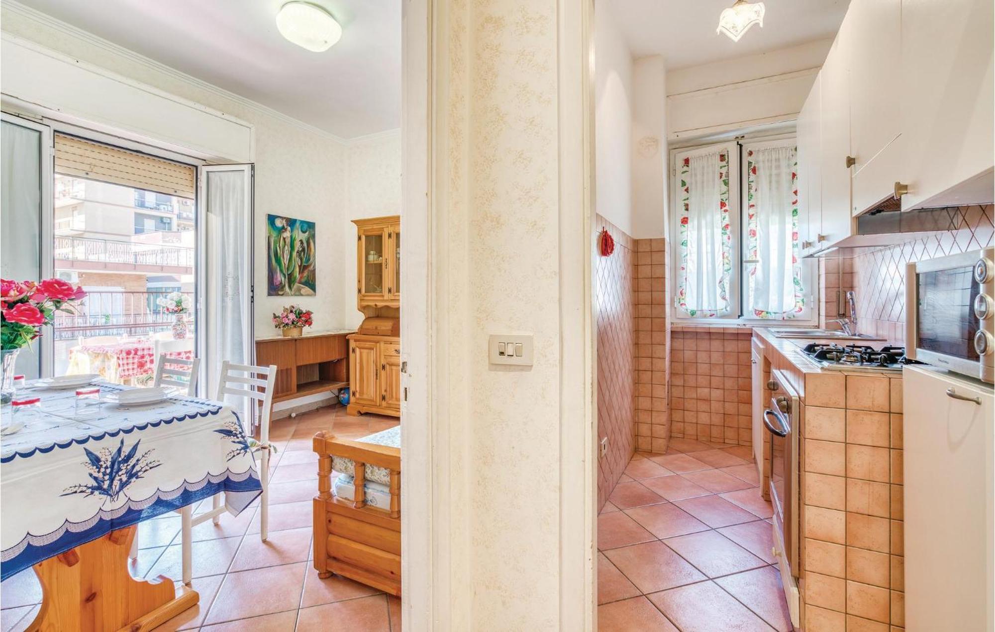 Gorgeous Apartment In Ladispoli Rm With Wifi Bagian luar foto